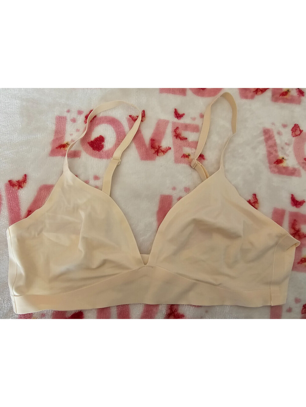 Women's Gap Body No-Show Bralette Bra Thin Eye Hook Size Small Beige Wireless